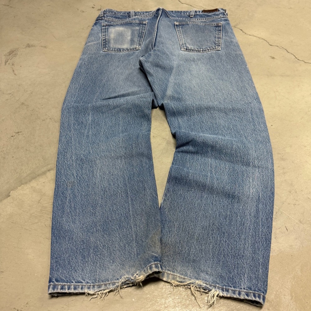 Vintage y2k L.L. Bean Relaxed Jeans - Picture 2 of 4
